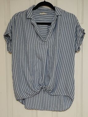 Blue And White Stripe Tie Front